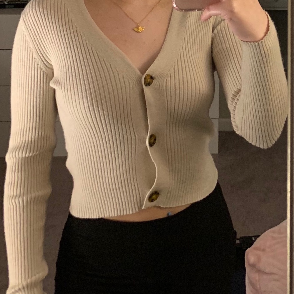 cardigan sweater